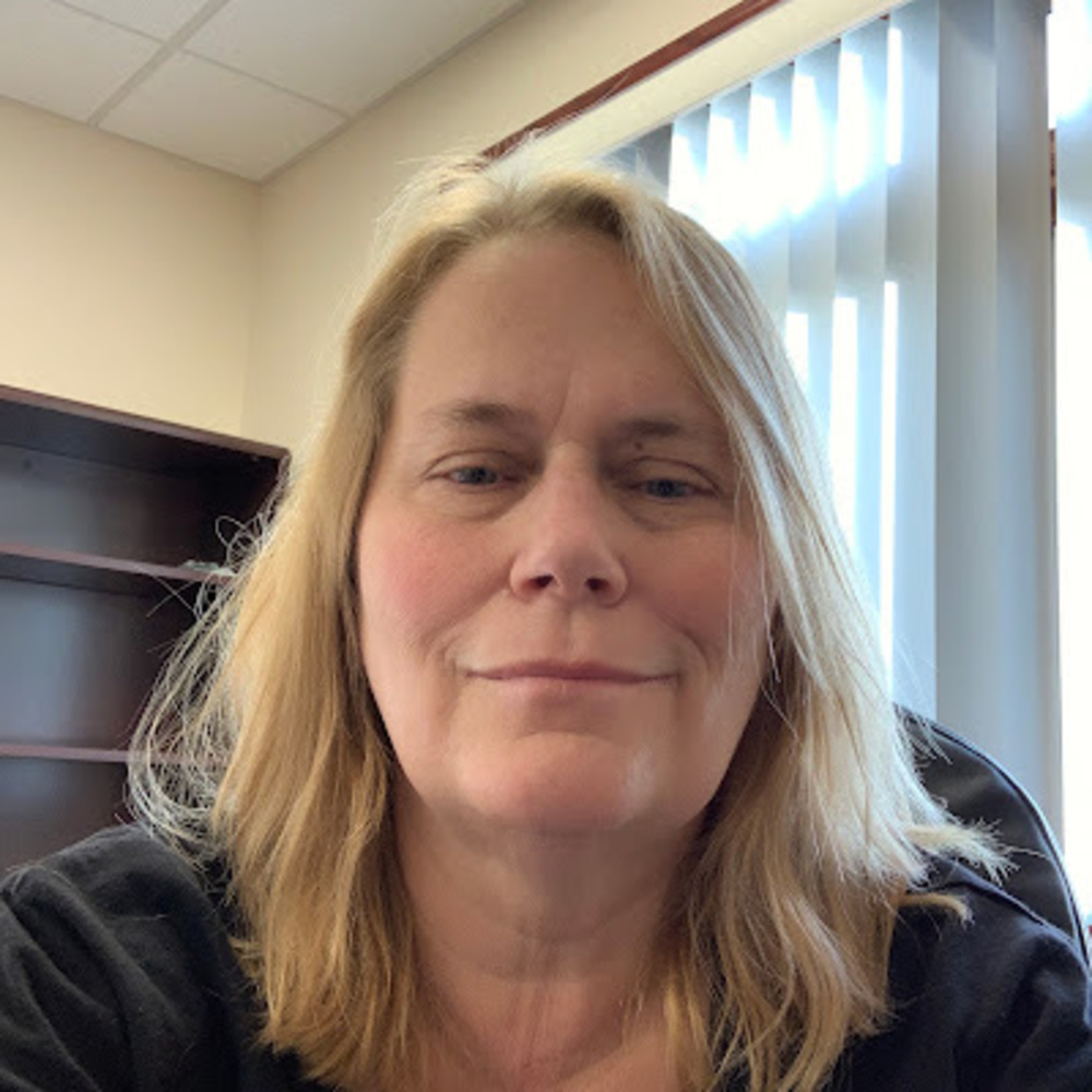 Meet your Posher, Sharon